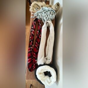 BUNDLE of 5 Scarves